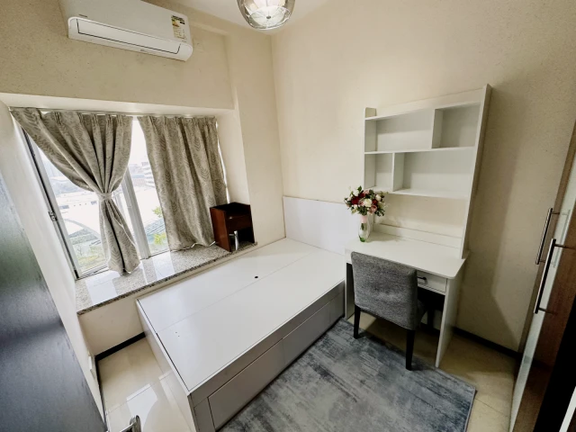 UNIICORNER | Middle Floor, Tower 1, The Metropolis Residence, Hung Hom 1