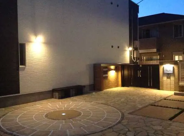 レオネクストカンフリエ 105号室 1