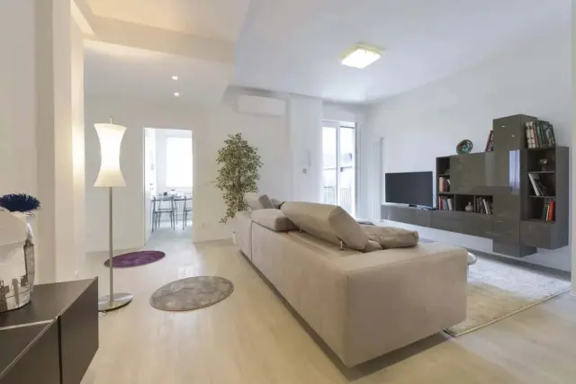 Vestri Golden Suite 4