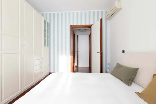 Duomo Cairoli bright apartment 3