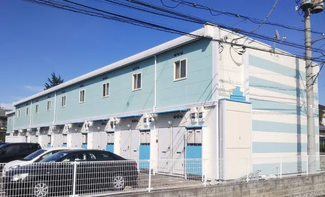 レオパレスエステート栃の木 0