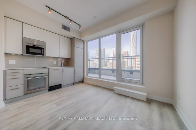 17 Dundonald Street #1503 2