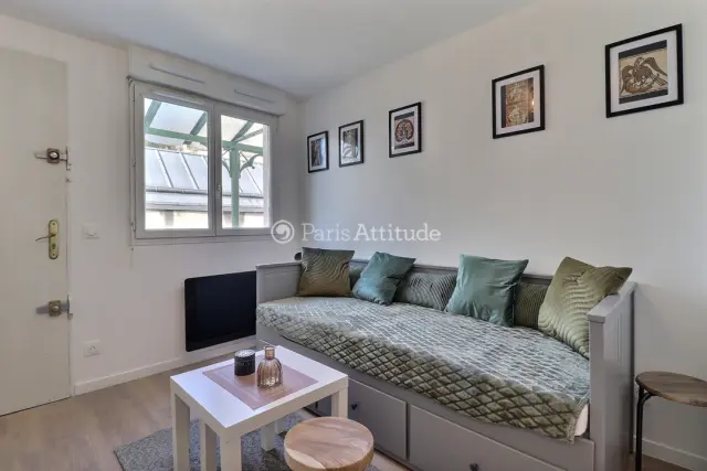 Rental Furnished Studio Apartment - 18m² - Canal Saint Martin - Paris 4