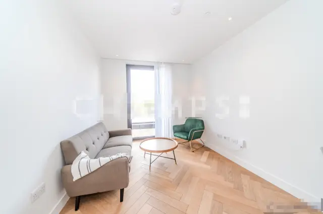 5 Scawfell Street, London, E2 8NG 1