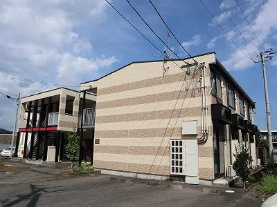 レオパレスグランザード