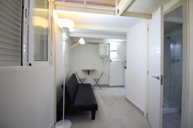studio in Almendrales (Usera) 1