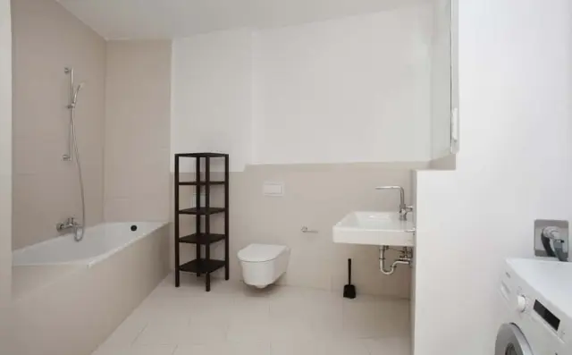 Libauer Strasse 11DE-01-200M 2