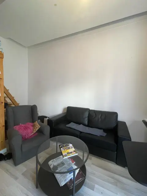 studio in Huertas   Cortes (Centro) 2