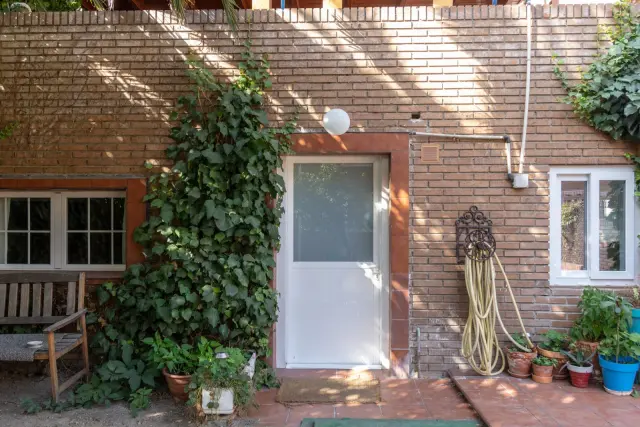 studio near Calle Guadalajara 0