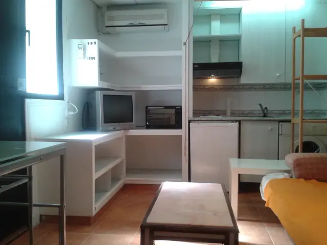 apartment near Calle Cerrillo, Villaviciosa de Odon 0