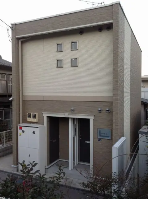 椎の実０ 0