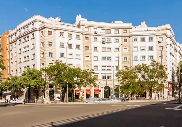 apartment in El Viso (Chamartin) 0