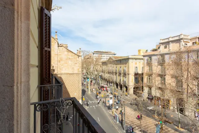 apartment in El Raval (Ciutat Vella) 1