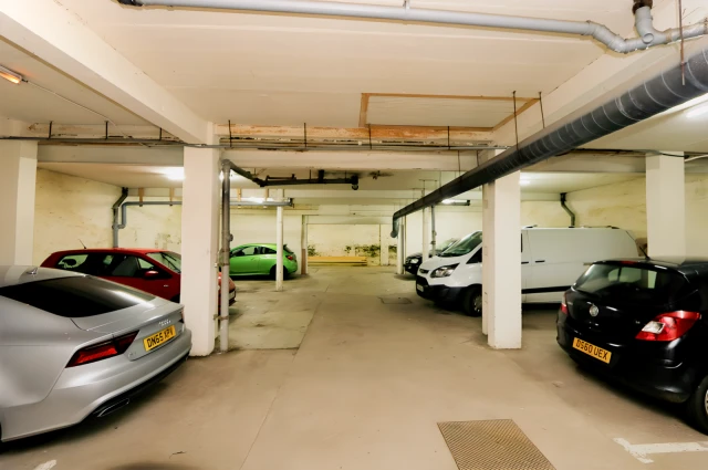 Buccleuch Street, G3 6PL 4