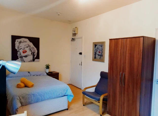 studio in Notting Hill 2