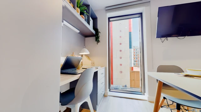 uhomes.com | Student Accommodation, Housing, Flats, Apartments for Rent