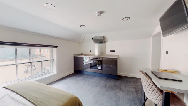 Flat 2 , Bridlesmith Gate, NG1 2GR 1