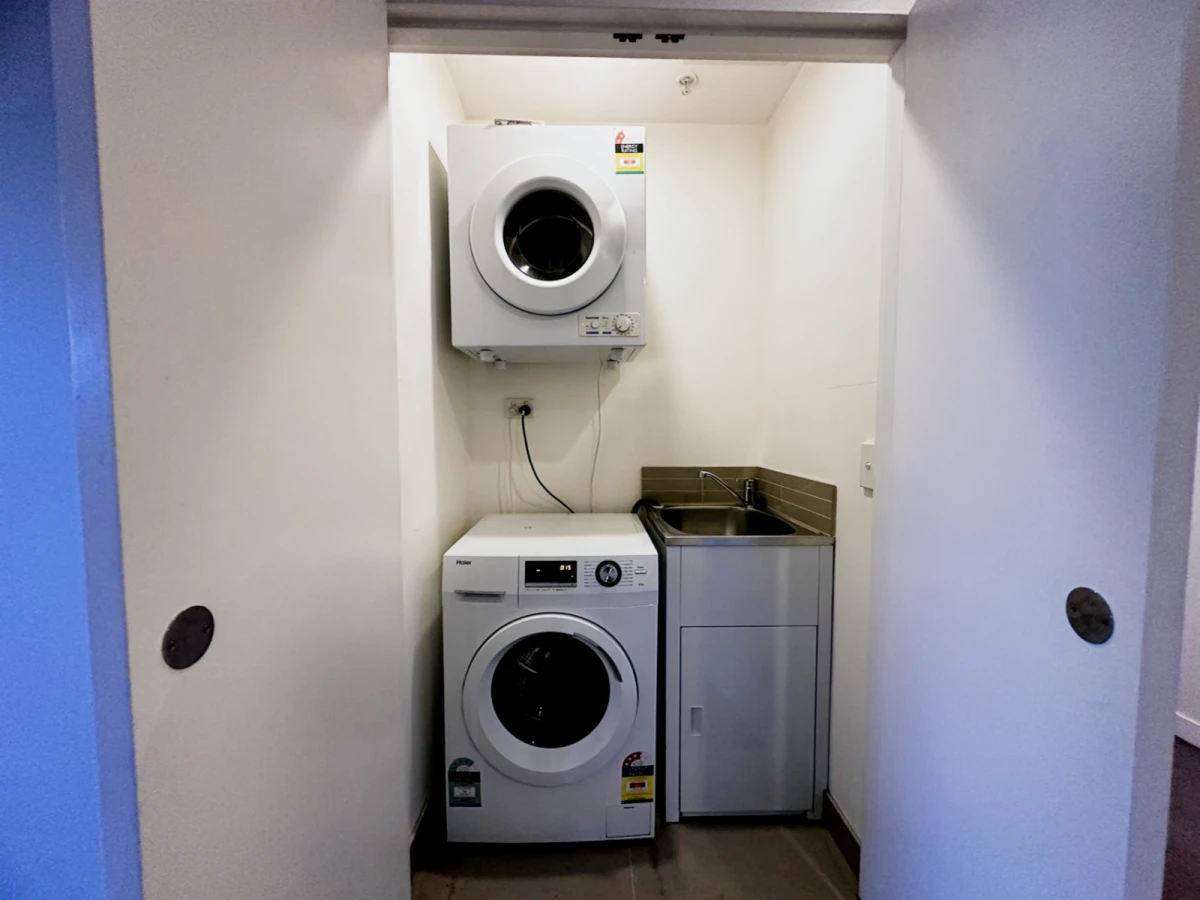 1 Link Road, Zetland 0