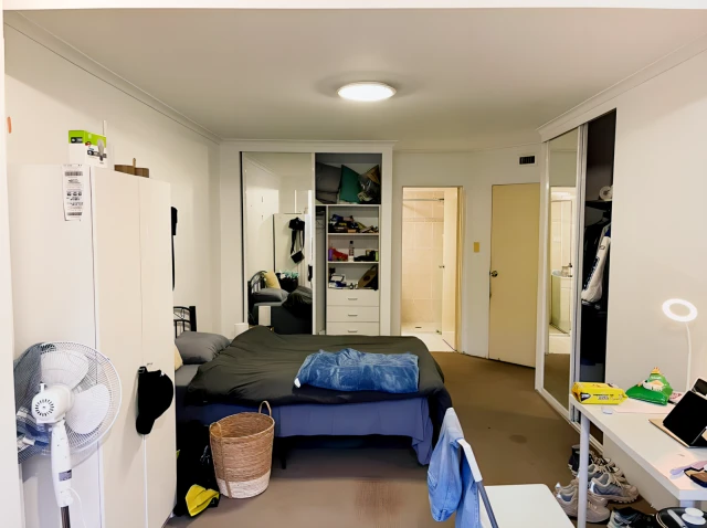 2-26 Wattle Crescent 1