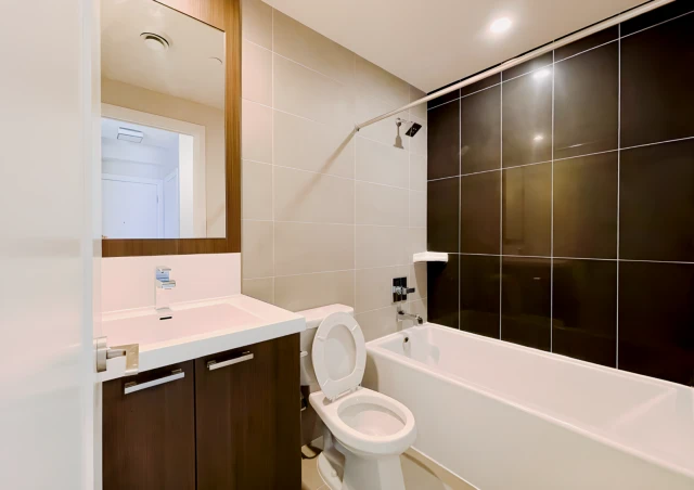 1702 - 120 Harrison Garden Blvd 3