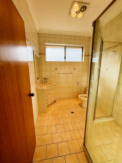 48 Raimonde Road 2