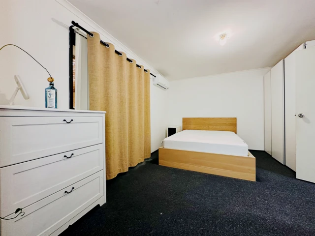 Monash Four Bedroom House 4