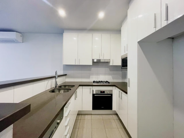 811 South dowling street 3