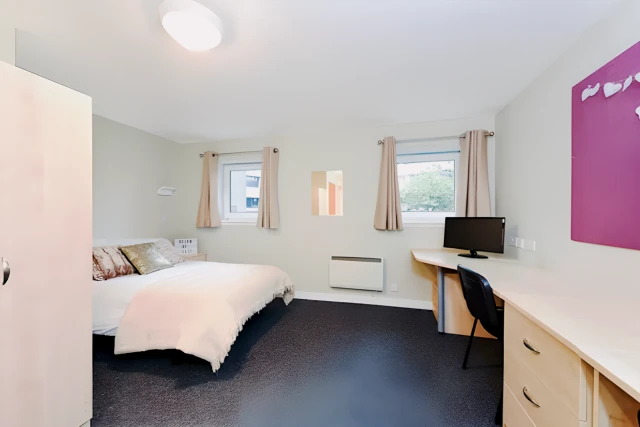 uhomes.com | Student Accommodation, Housing, Flats, Apartments for Rent