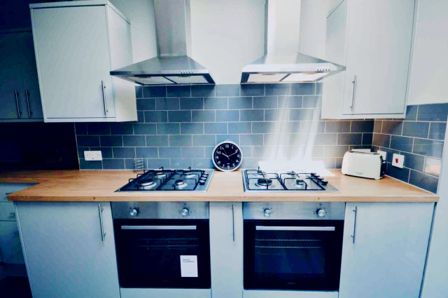 34 Granville Road, L15 2