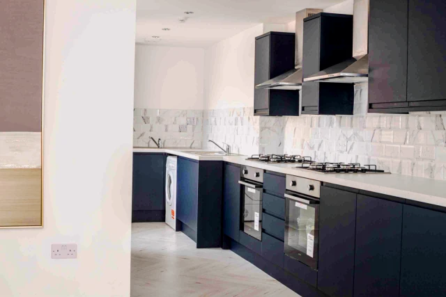 39 Salisbury Road, L15 3