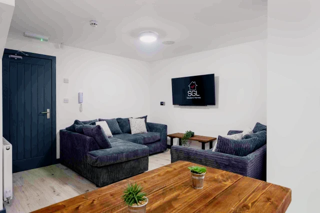 33 Liscard road, L15 2