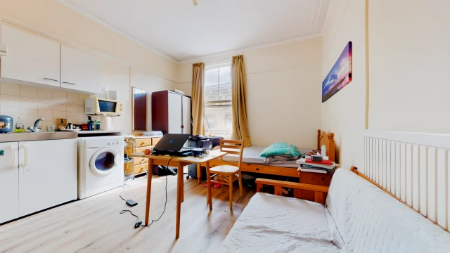 Cheniston Gardens, Kensington 2