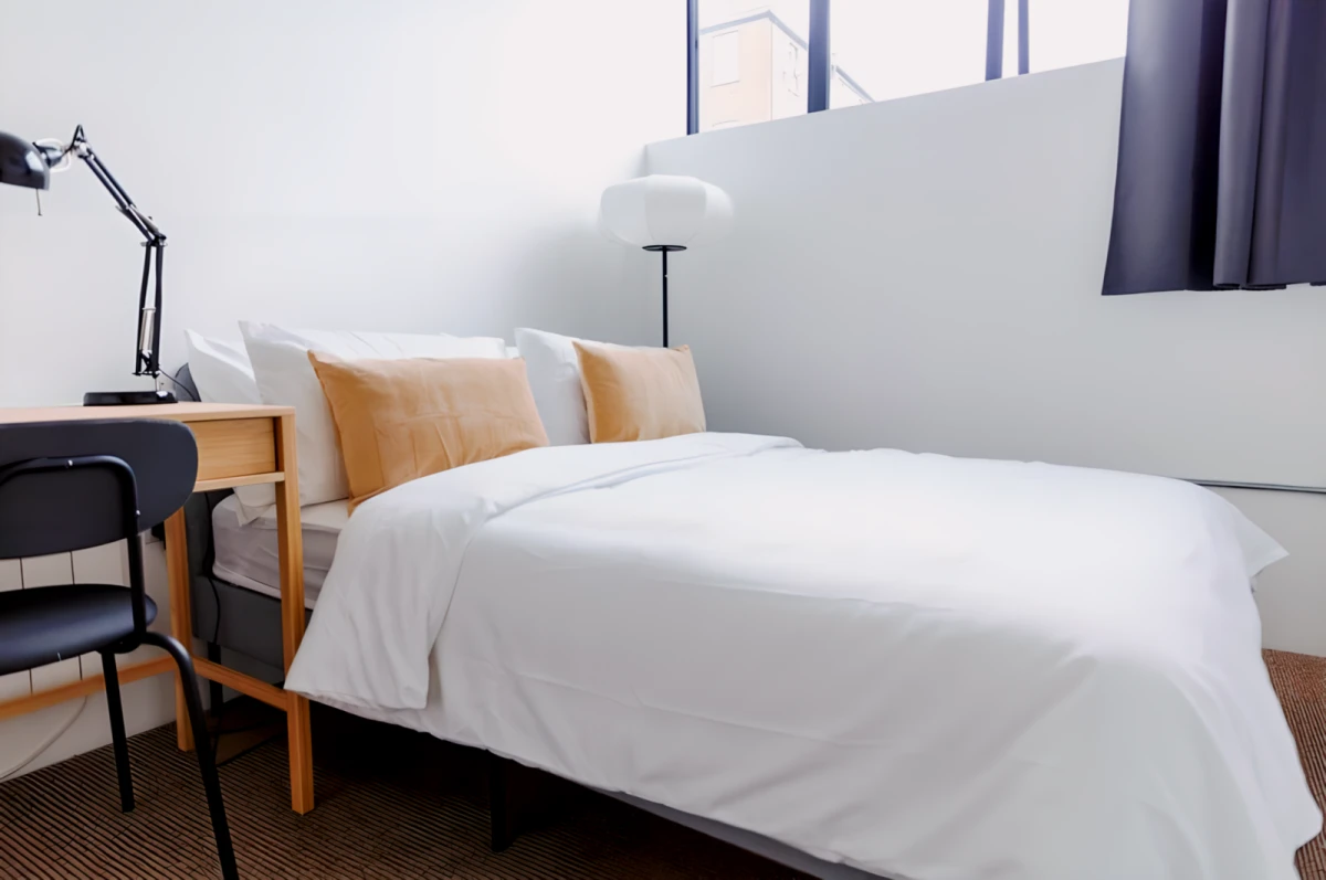 flat b, 708 High Road, London N12 9QL, UK, N12 9QL 0
