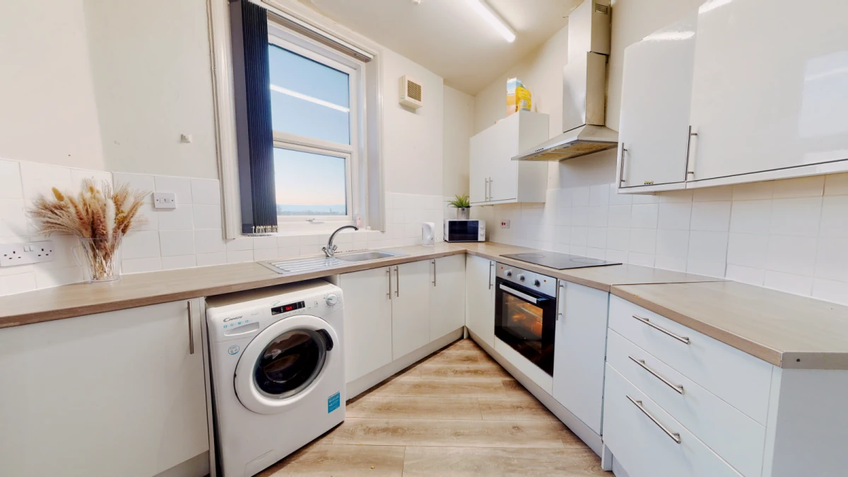 Apartment 3, Spekeland Road, L7 6LY 0