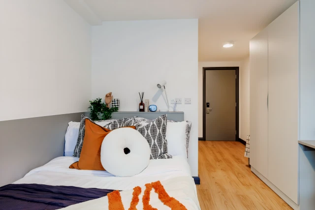 uhomes.com | Student Accommodation, Housing, Flats, Apartments for Rent