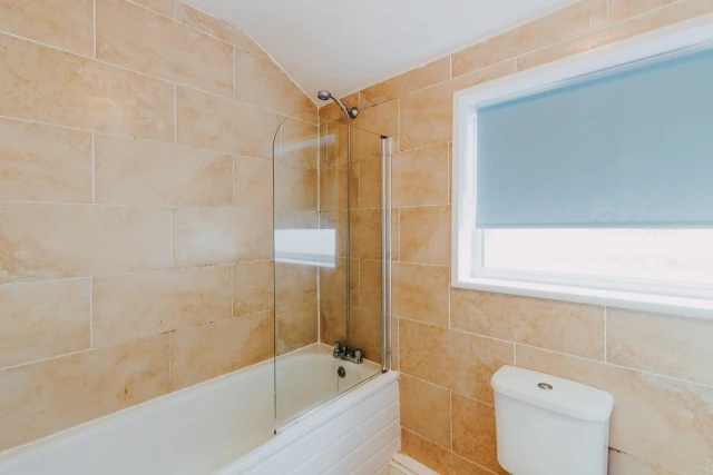 Derwent Street, LN1 1SL 4