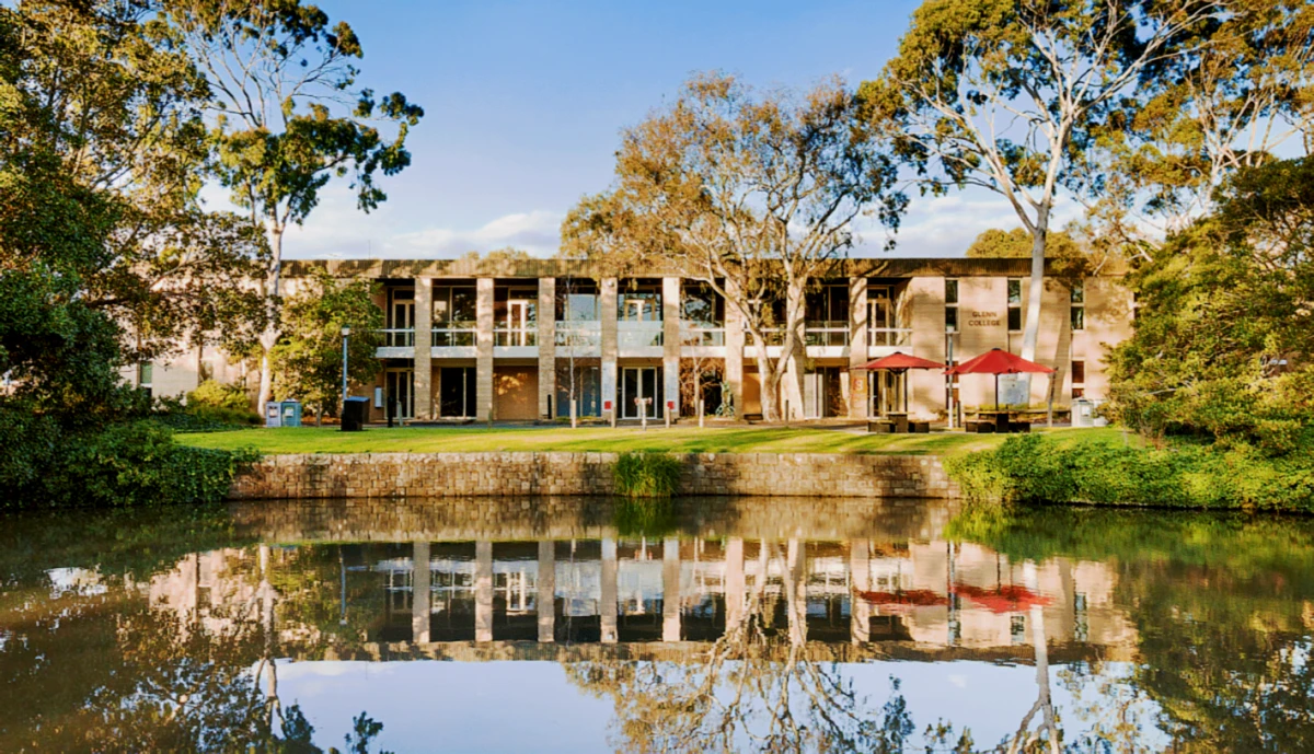 La Trobe University - Glenn College - Melbourne student accommodation