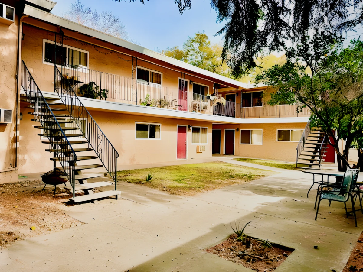 512 I Street 0