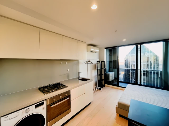 81 A'Beckett Street, Melbourne 3