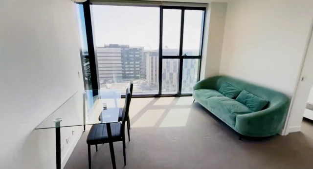 6106/462 Elizabeth Street 1