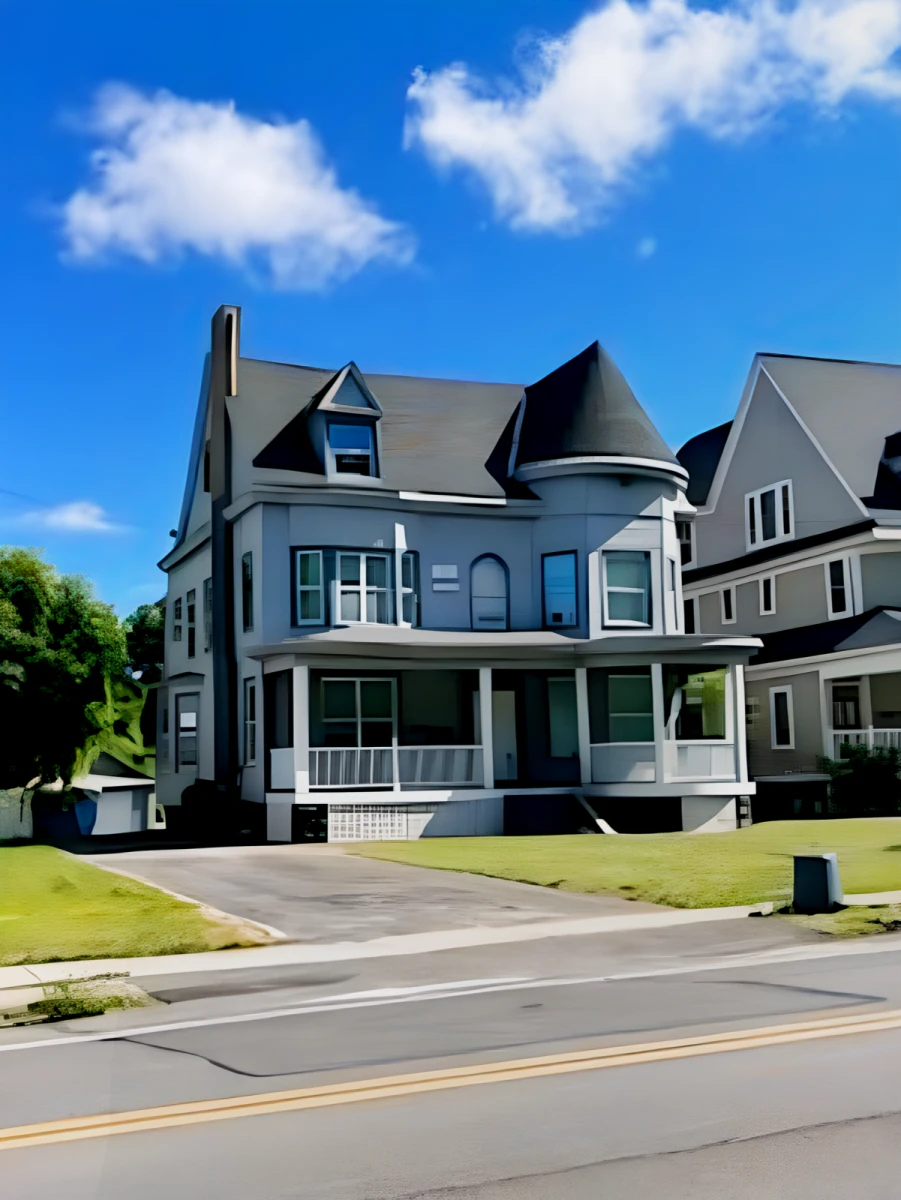 1533 East Genesee St 0