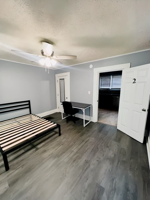 135 Lexington Ave 1