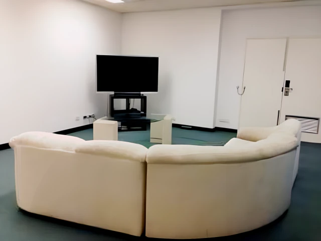 360 King Street 4