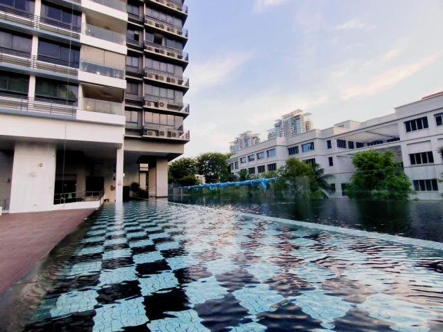 Regent Residences - LZ 1