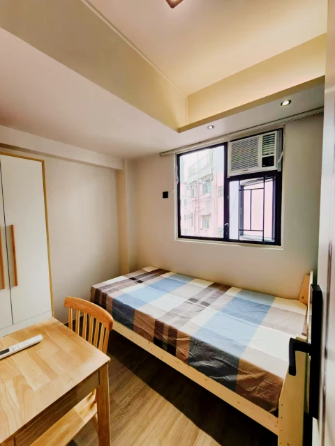 Room 91A, 14/F, Defeng Building