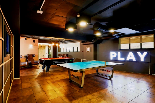 Vita Student Zed Alley 3