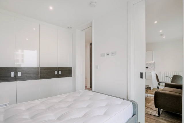 Kidbrooke Village 4