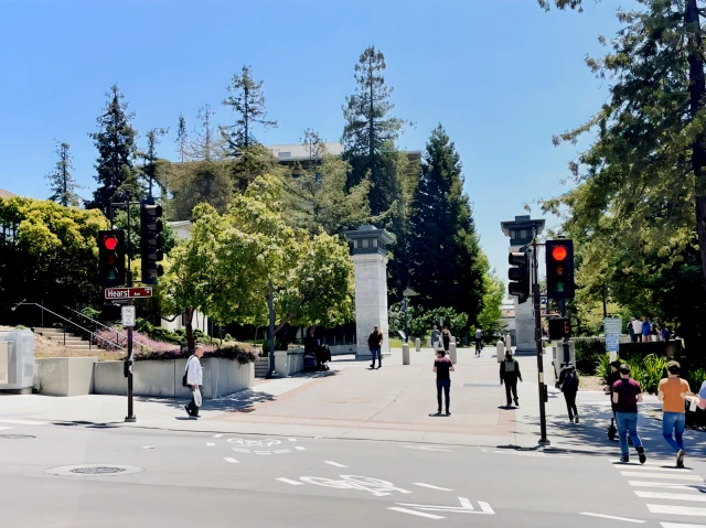 Berkeley 公寓