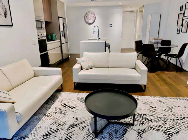 659 Gardeners Rd 2