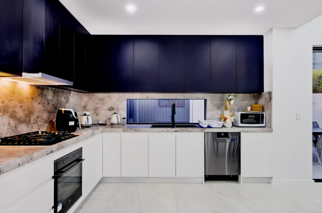 Modern new house in Peakhurst 3